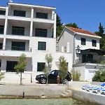 Διαμέρισμα Regina Maris