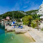 Regina Maris Διαμέρισμα Klek