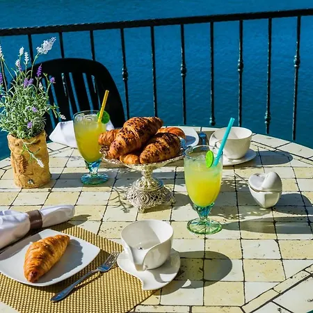 Regina Maris Daire *