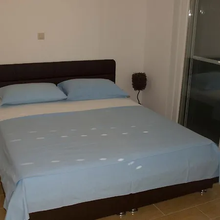Regina Maris Apartment *