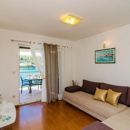 Regina Maris Apartment *