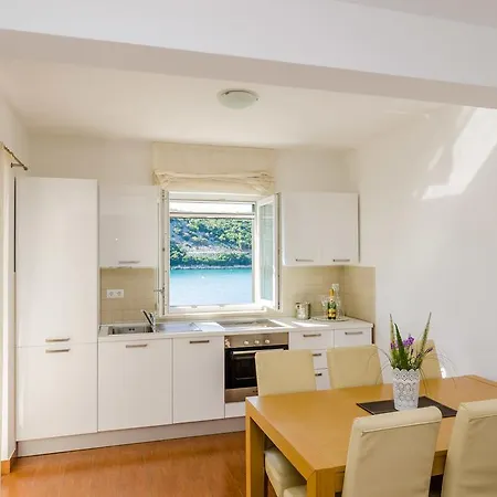 Daire Regina Maris Klek