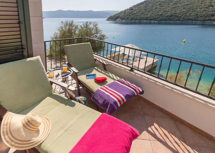 Regina Maris * קלק